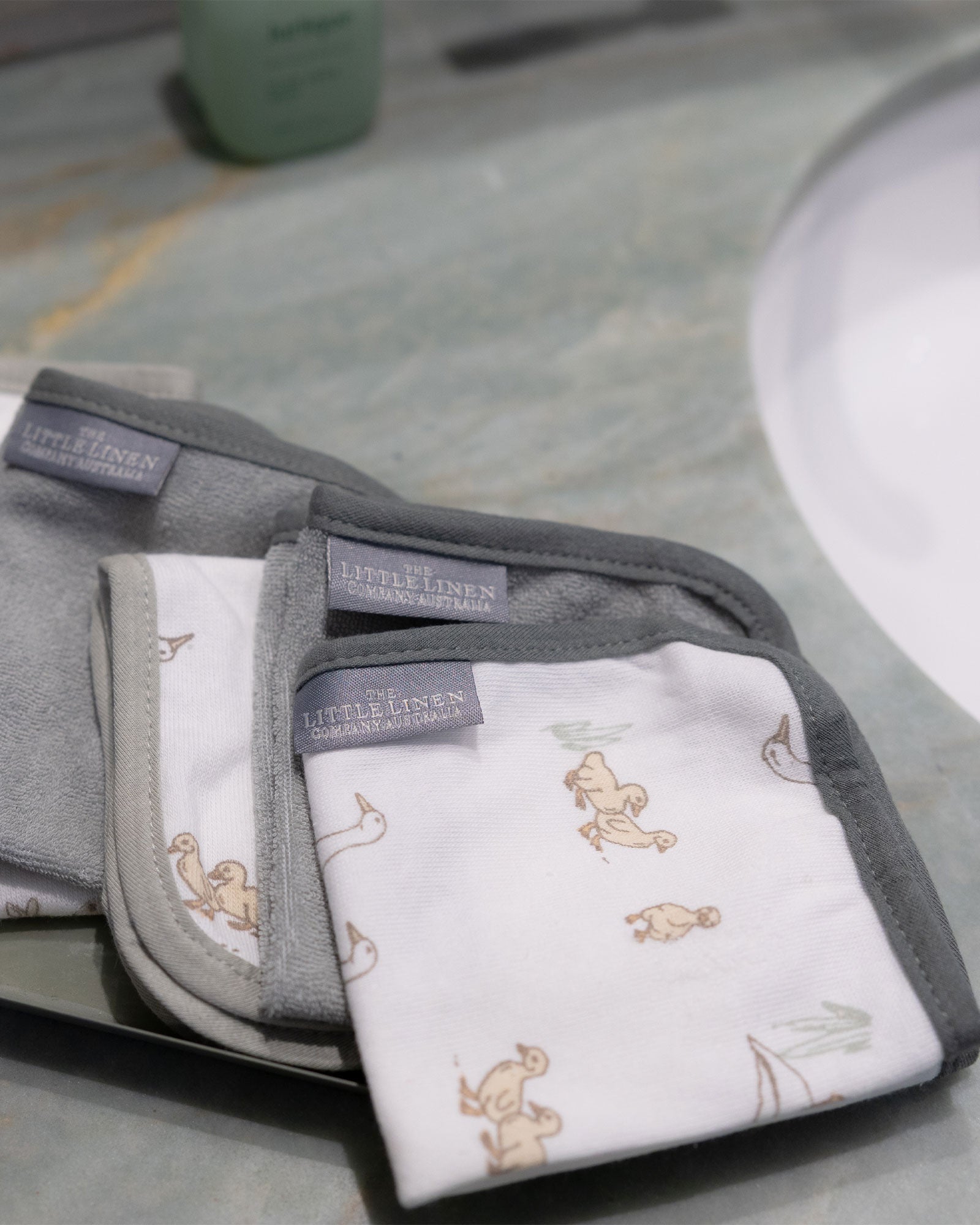 Little Linen Baby Towelling Wash Cloths 6PK - Farmyard Lamb