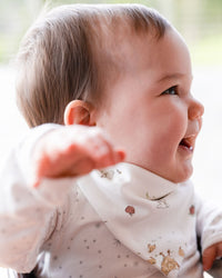 Little Linen Jersey Bib 2 Pk Farmyard Lamb Lifestyle