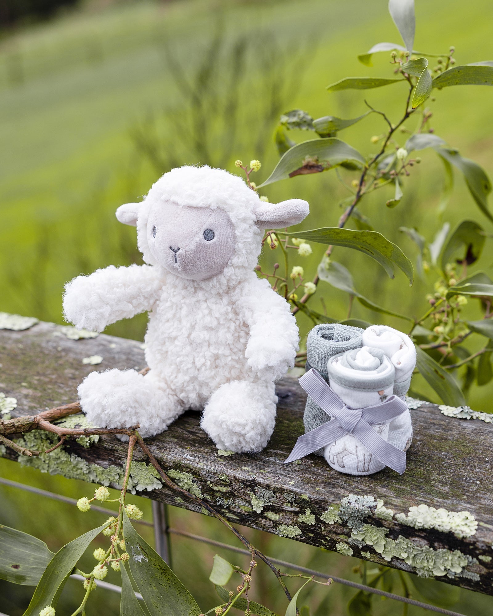 Little Linen Soft Plush Toy & Face Washers - Farmyard Lamb